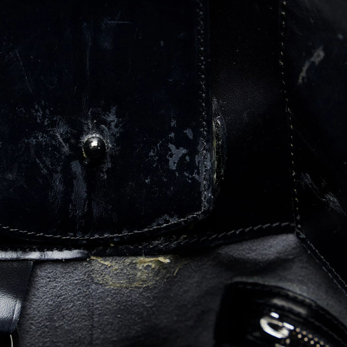 Epi Verseau Authenticated Unisex Pre-Owned Vuitton Bag Sac Louis Leather Shoulder (Fair) Black