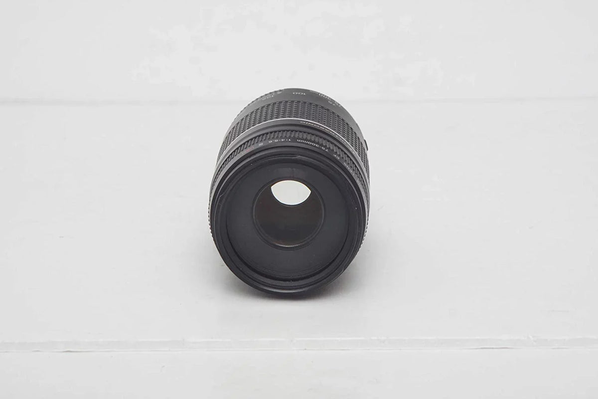Zoom Telephoto Canon 75-300mm III f/4-5.6 EF Lens