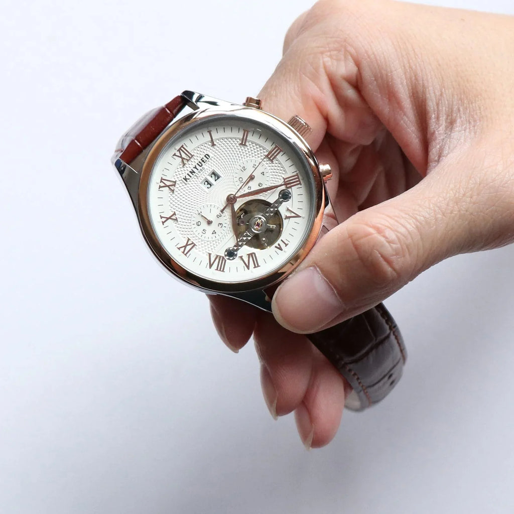 Luxury Chronograph Strap Luxury Brown Men Watch Watch Calendar Leather Waterproof