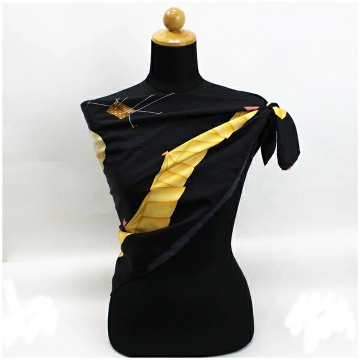 ladies balloon scarf muffler Bvlgari black (Good) Pre-Owned tapestry pattern BVLGARI silk