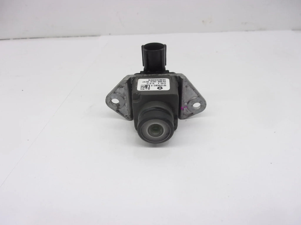 (Good) Pre-Owned Backup Grand OEM 68137943AG Jeep 2014-2015 Rear Camera Cherokee View