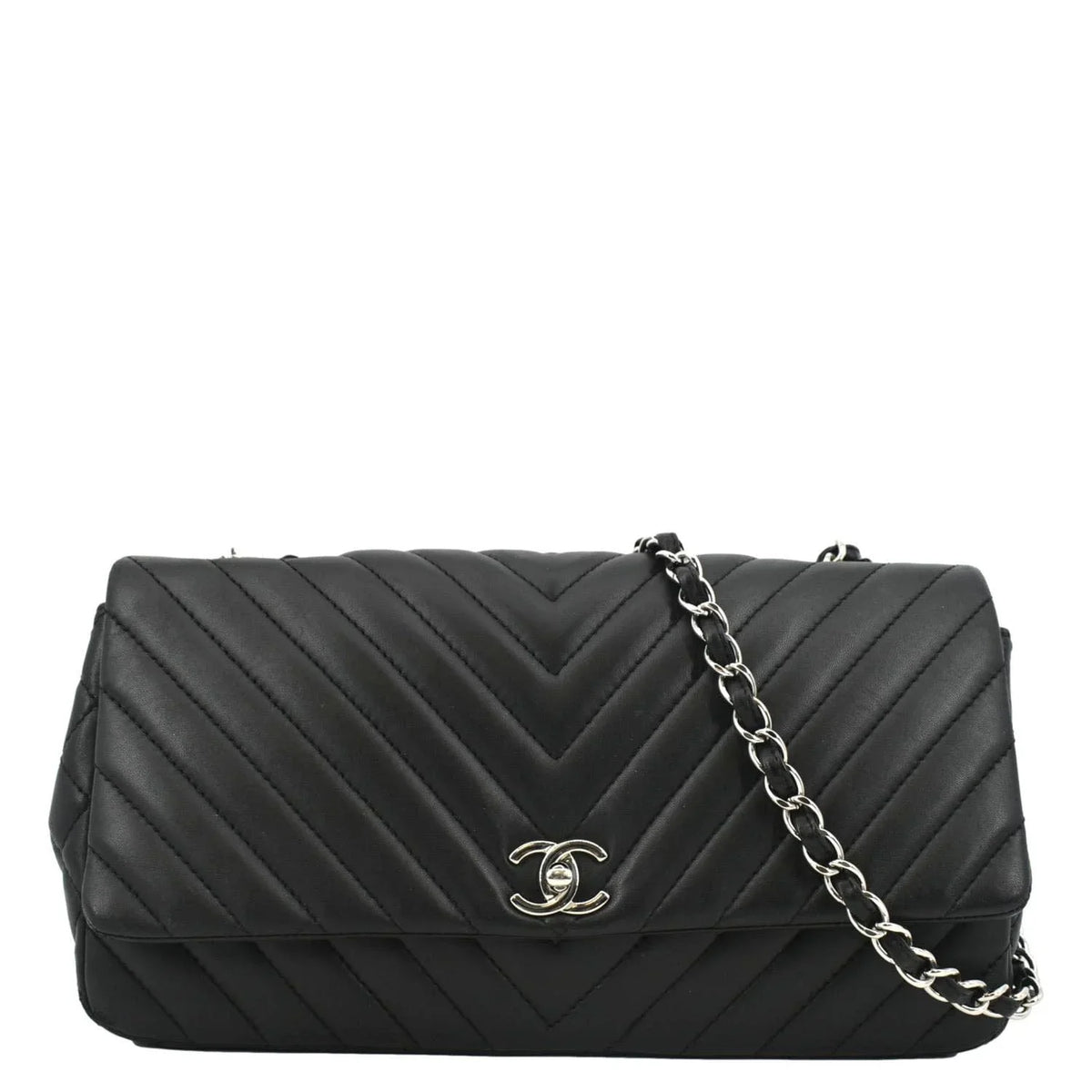 Crossbody Flap Chevron Lambskin Pre-Owned Surpique Medium CHANEL Black Leather Bag